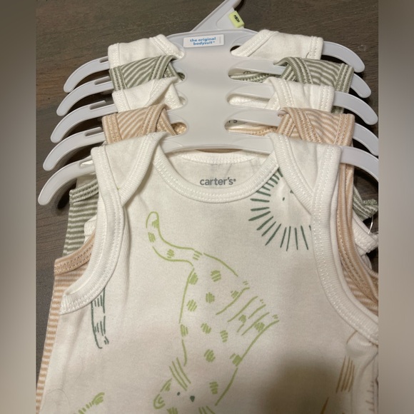 NEW! • Carters • 5️⃣ Sleeveless Onesies | 3 months - Picture 2 of 8